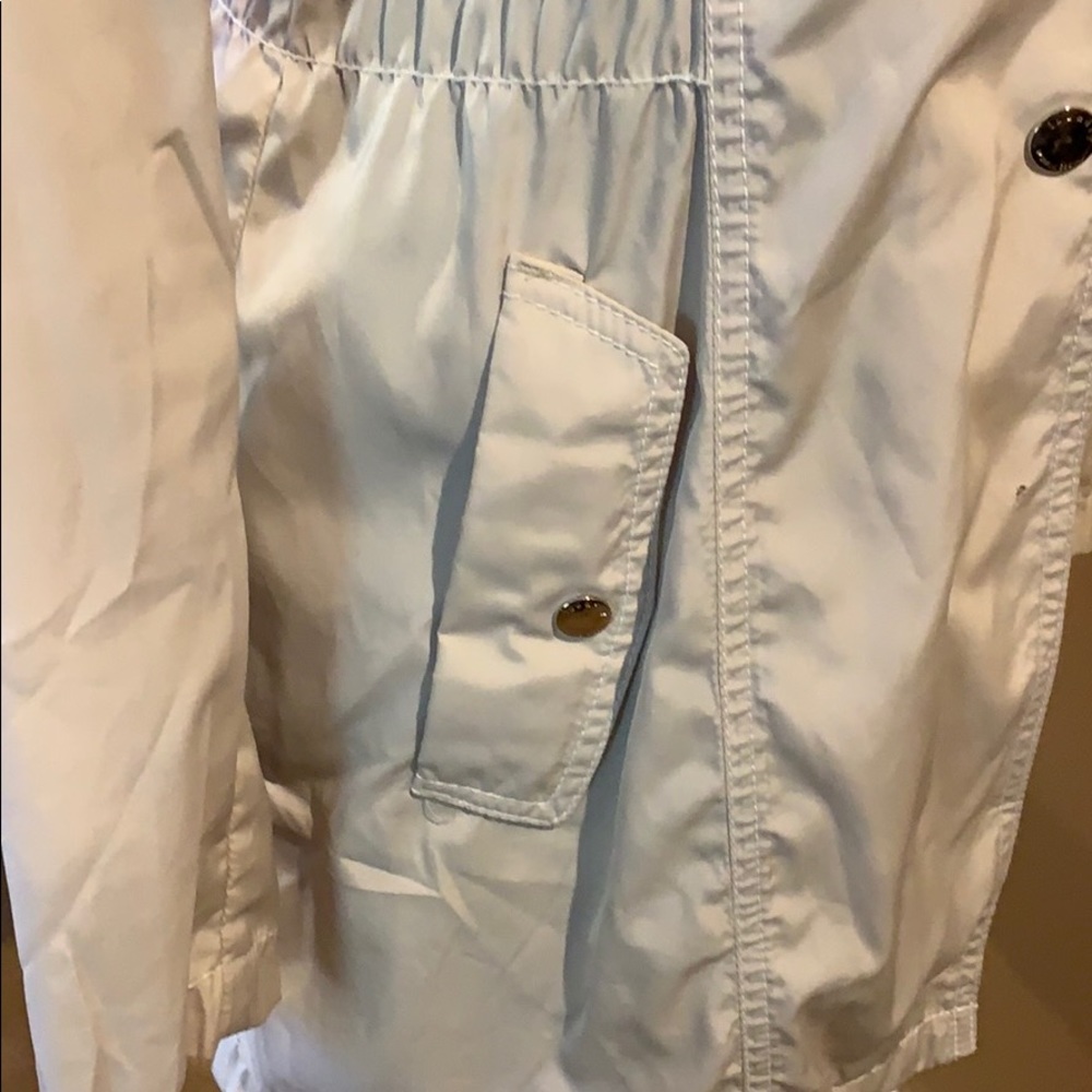 Laundry Rain Jacket - Picture 3 of 4